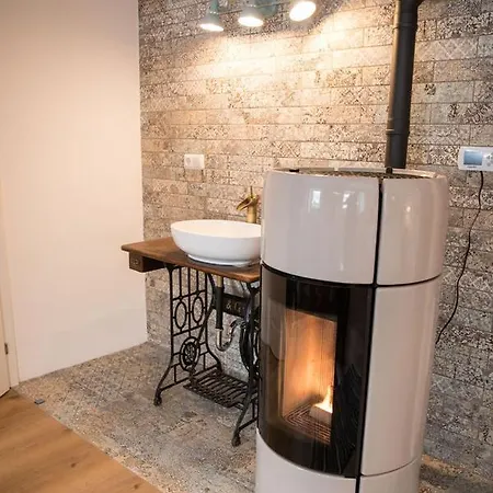 Nyaraló Grenzhaus Karlstift